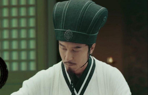 三国演义为什么要神话诸葛亮?诸葛亮晚年为什么就不行了?